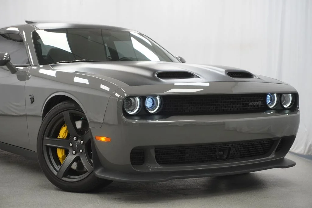 Used 2023 Gray Dodge SRT Hellcat Jailbreak image 3