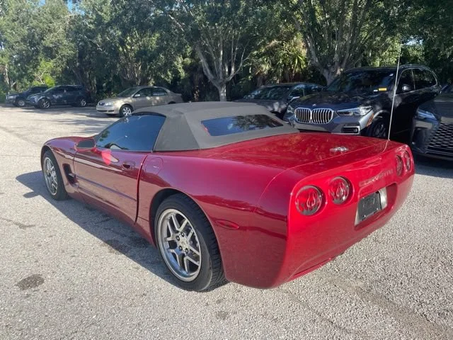 Used 2002 Magnetic Red Metallic II Chevrolet Base image 4