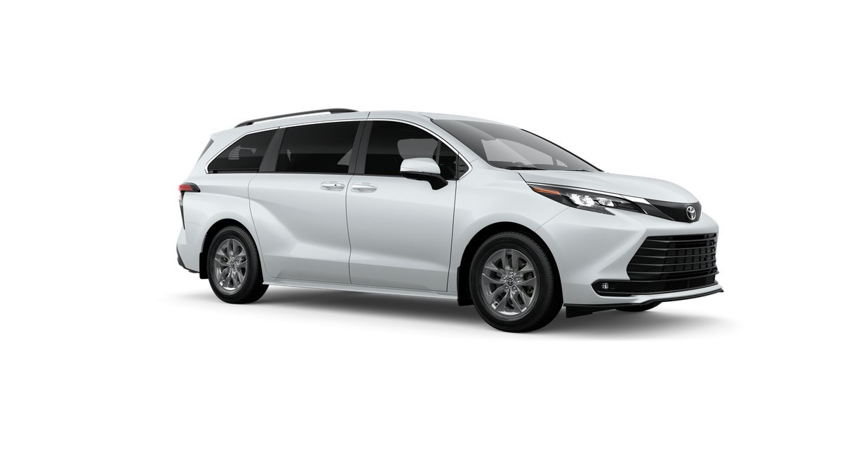 New 2026 Wind Chill Pearl Toyota XLE image 36
