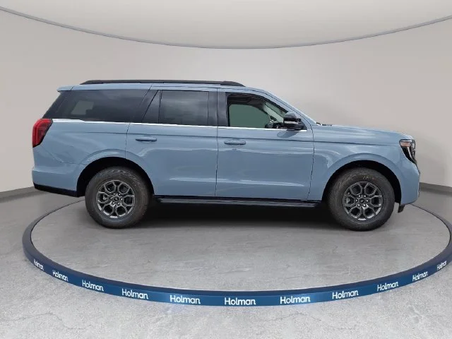 New 2027 Glacier Gray Metallic Tri-Coat Ford Active image 3