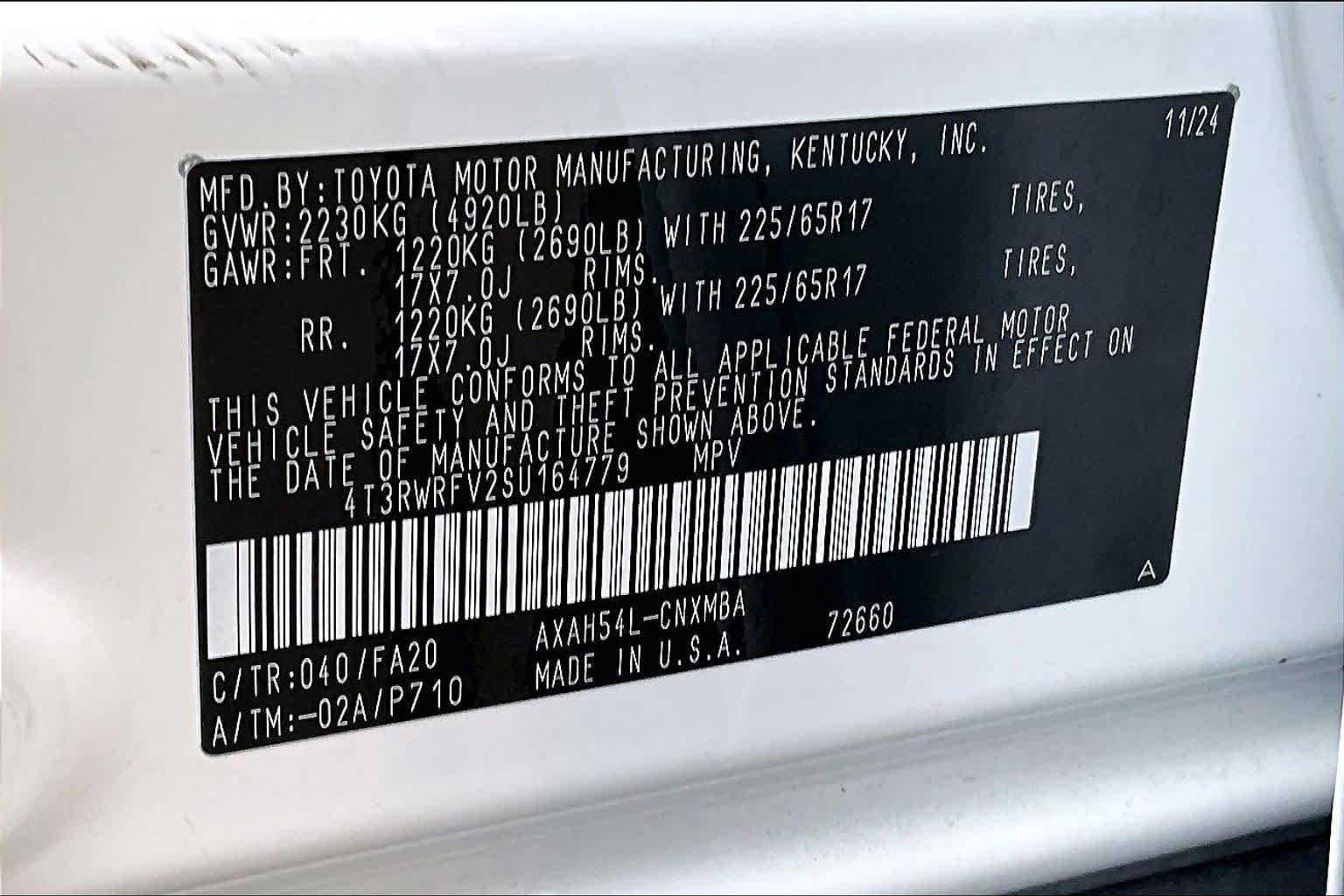Used 2025 Ice Cap Toyota Hybrid XLE image 34