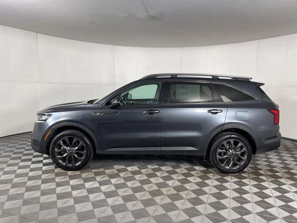 Used 2023 Grey Kia X-Line EX image 21