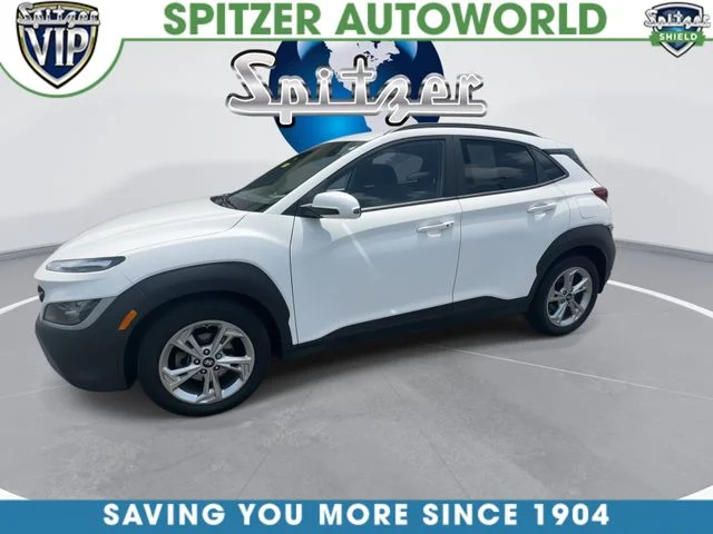 Used 2022 White Hyundai SEL image 4