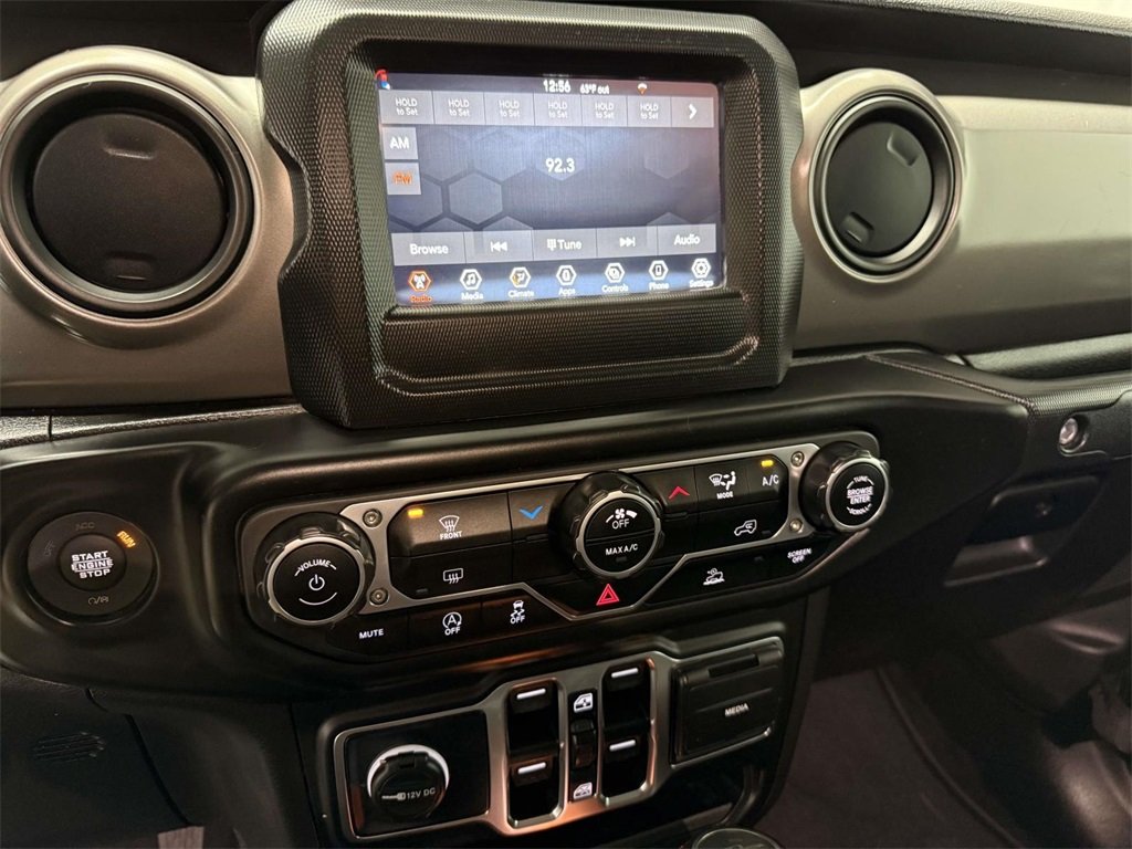 2023 Jeep Gladiator Sport photo 3