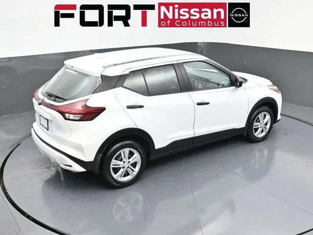 Used 2025 White Nissan S image 43