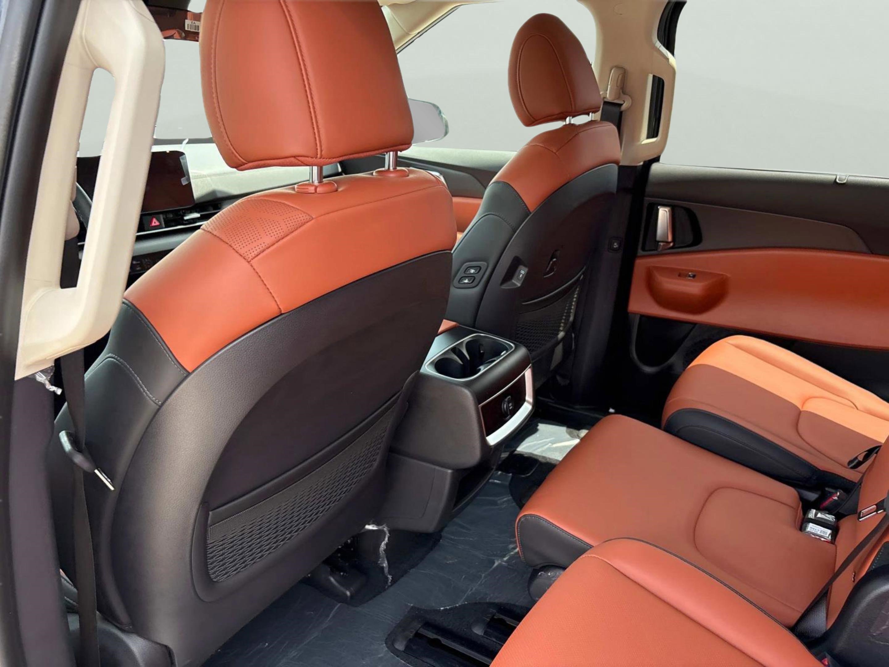 New 2026 Deep Chroma Blue Kia EX image 17