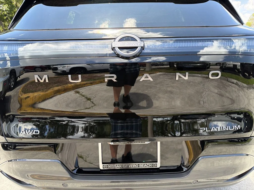 New 2026 Super Black Nissan Platinum image 10