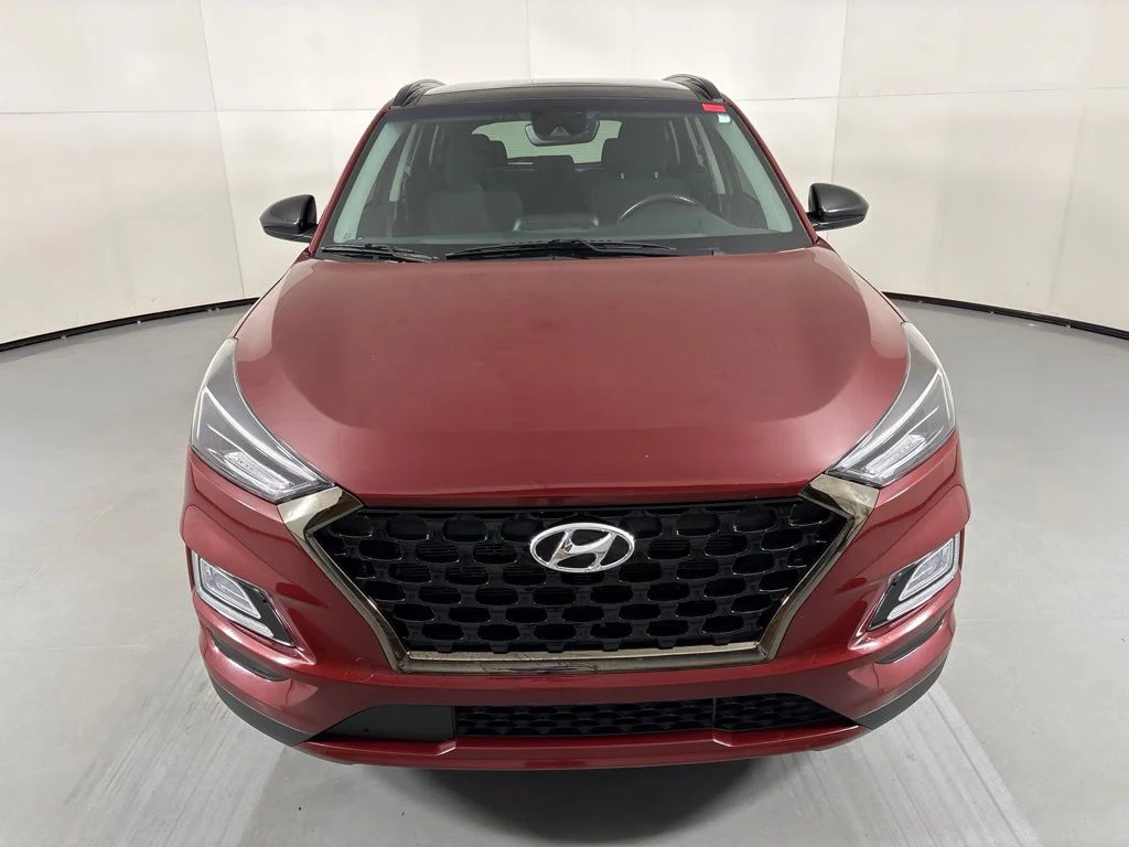 Used 2019 Red Hyundai Night image 3