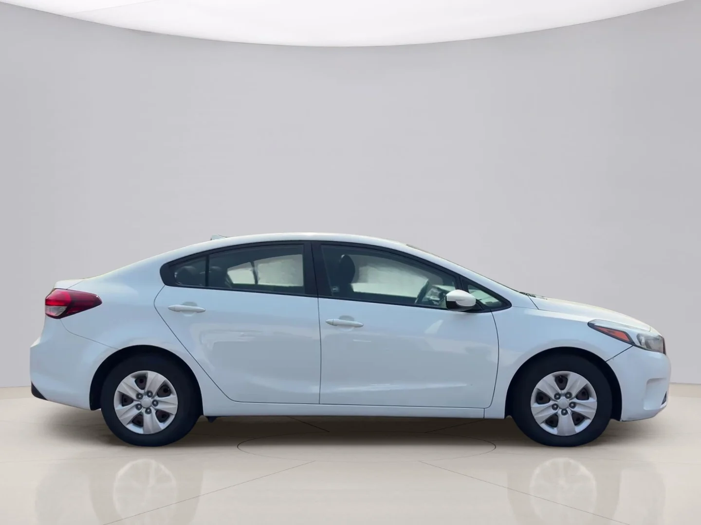 Used 2017 White Kia SEDAN image 6