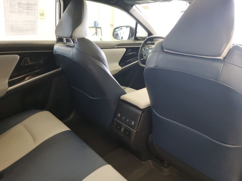 Used 2024 White Subaru Touring image 17