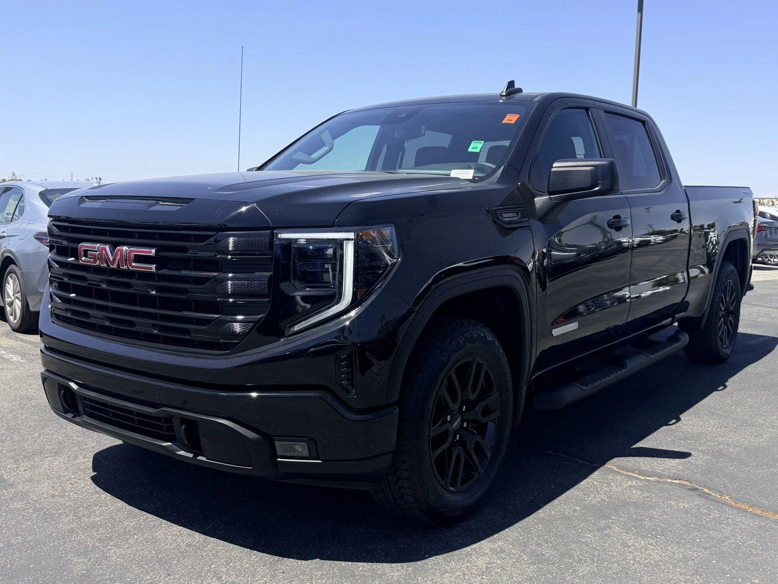 Used 2026 Onyx Black GMC Elevation image 3