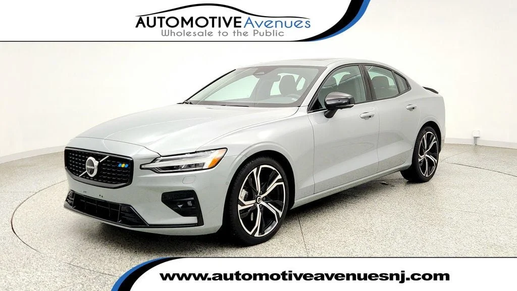 2024 Volvo S60 Plus