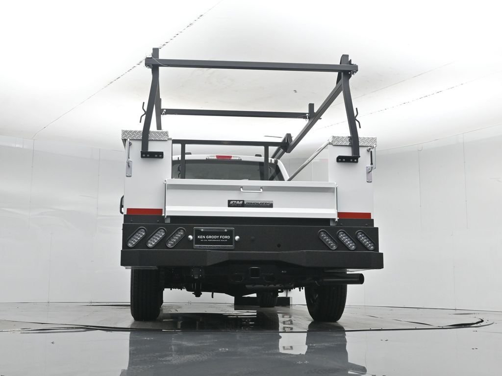 New 2026 Oxford White Ford XL image 51