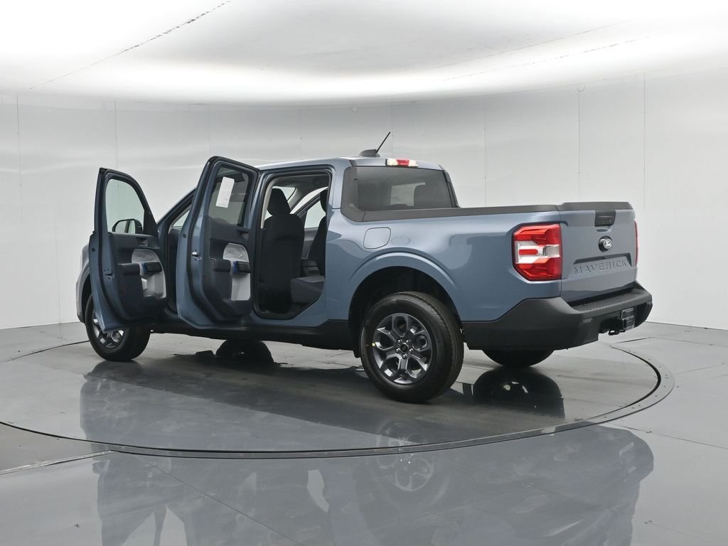 New 2026 Azure Gray Metallic Tri-Coat Ford XLT image 32