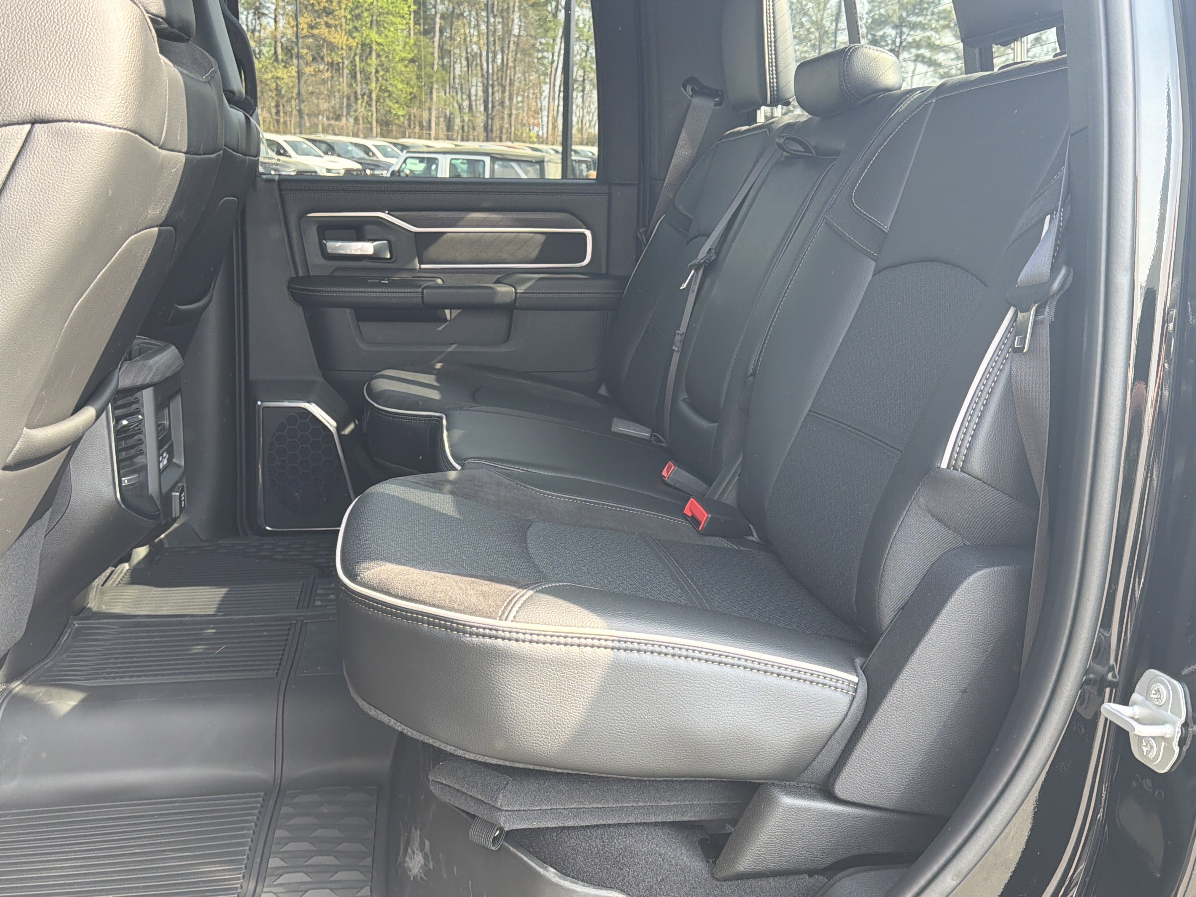 2026 RAM 2500 Laramie - Photo 24