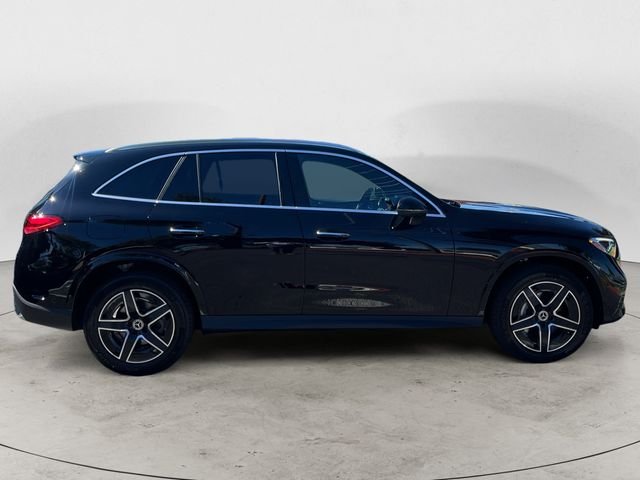 New 2026 Black Mercedes-Benz GLC 300 image 6