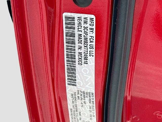 New 2026 Red Hot Pearl-Coat Exterior Paint Jeep Limited image 27