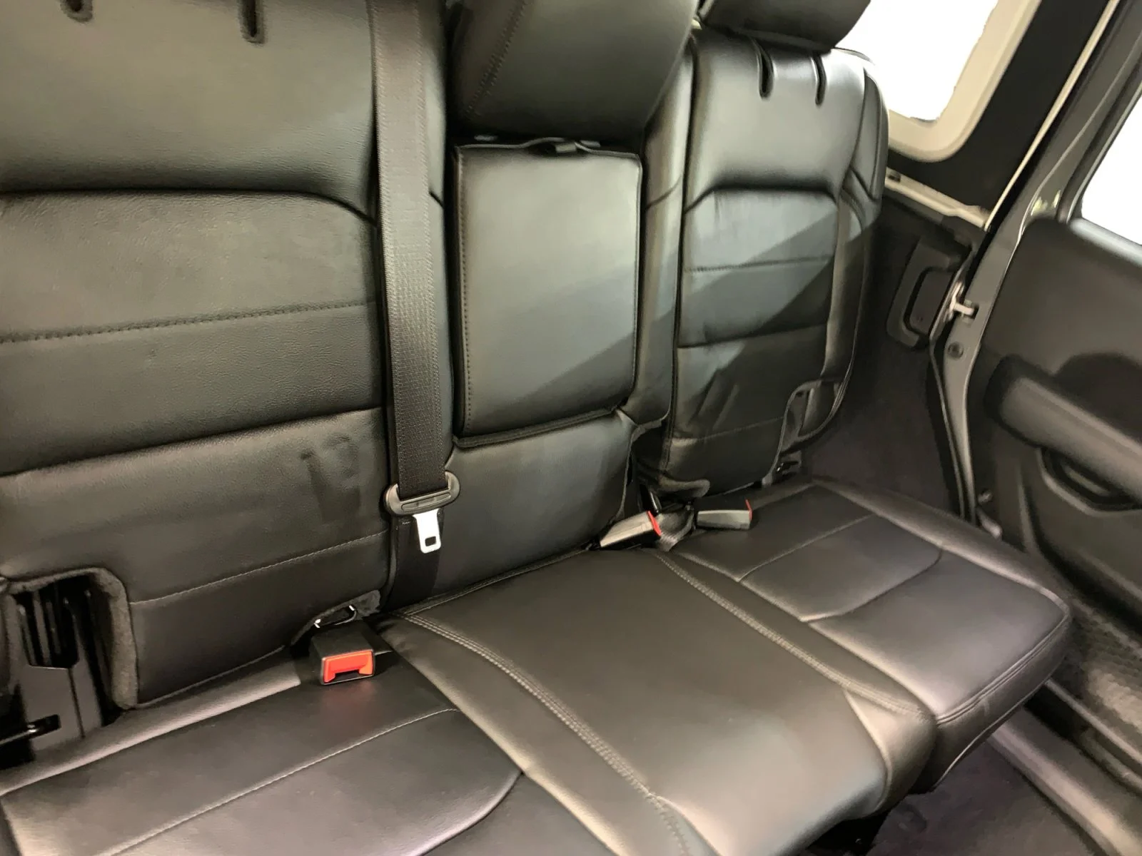 Used 2023 Sting Grey Jeep Sahara Altitude image 18