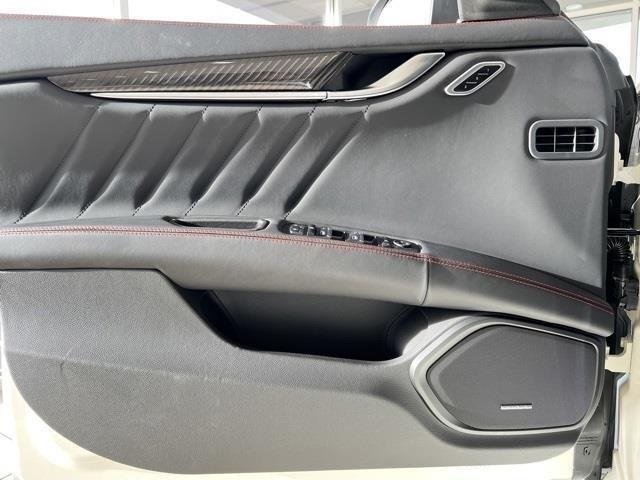 2024 MASERATI GHIBLI - Image 19