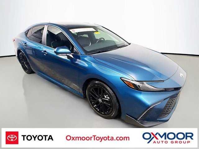 2025 Toyota Camry Hybrid SE