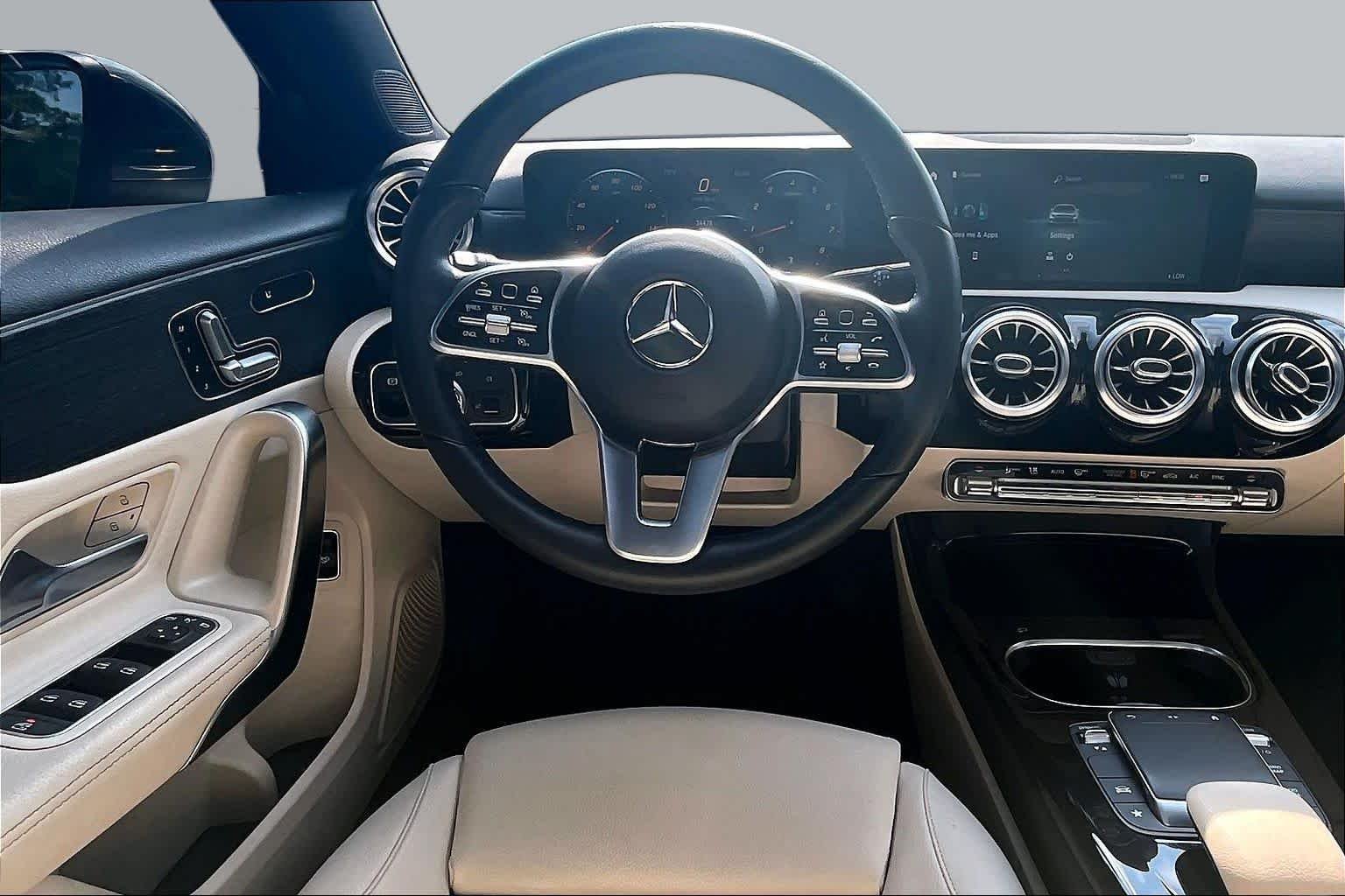 Used 2021 Mountain Grey Metallic Mercedes-Benz A 220 image 6