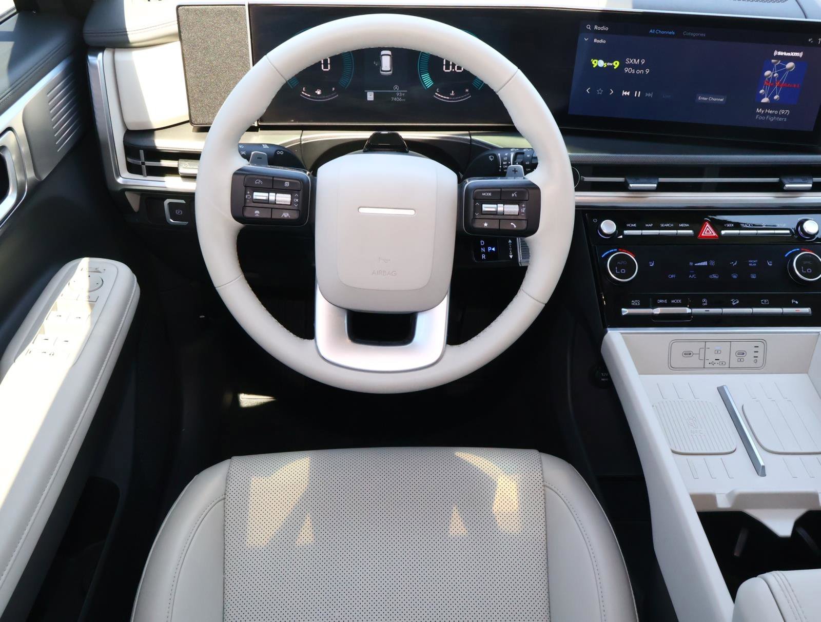 Certified Used 2026 Hampton Gray Hyundai SEL image 8