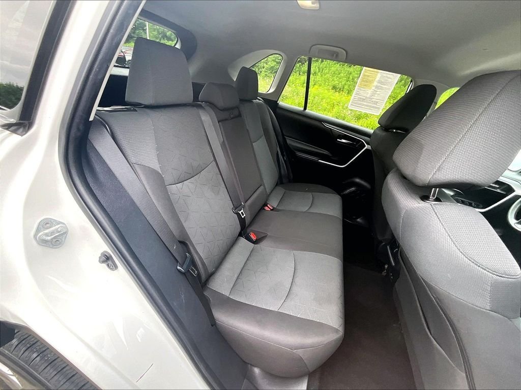 Used 2024 White Toyota XLE image 16