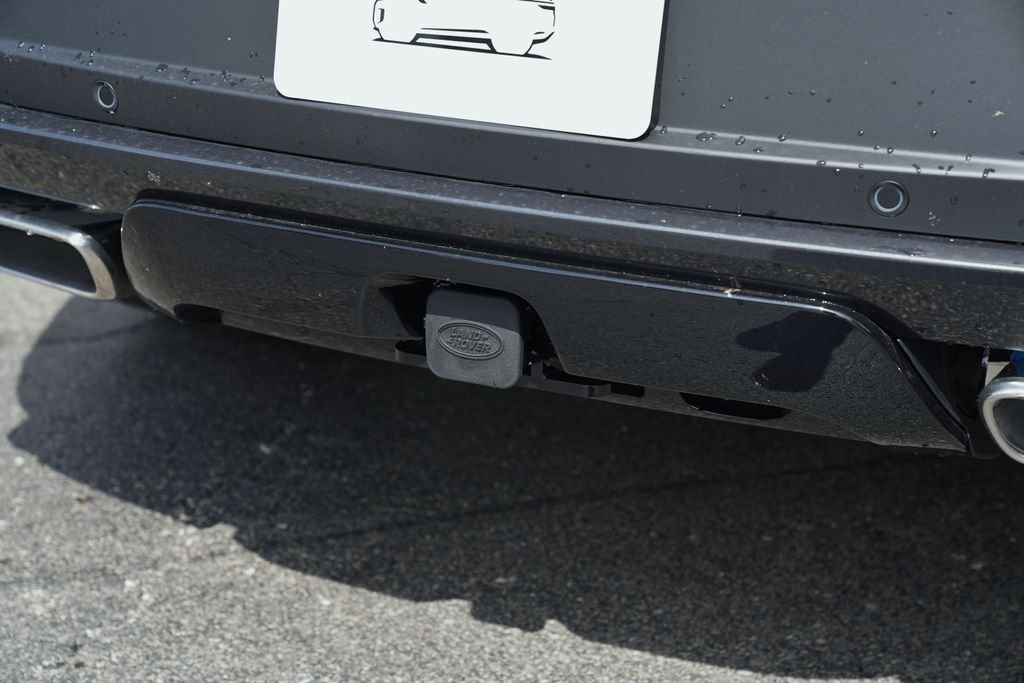 Used 2026 White Land Rover SE image 6