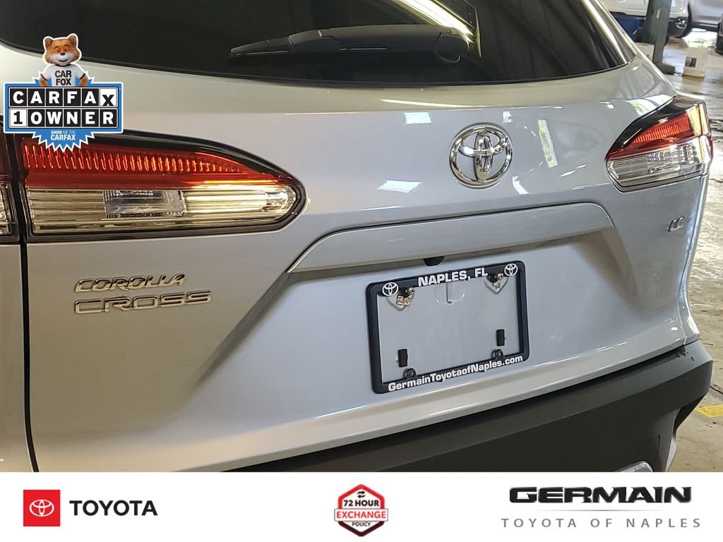 Used 2025 Silver Toyota LE image 17