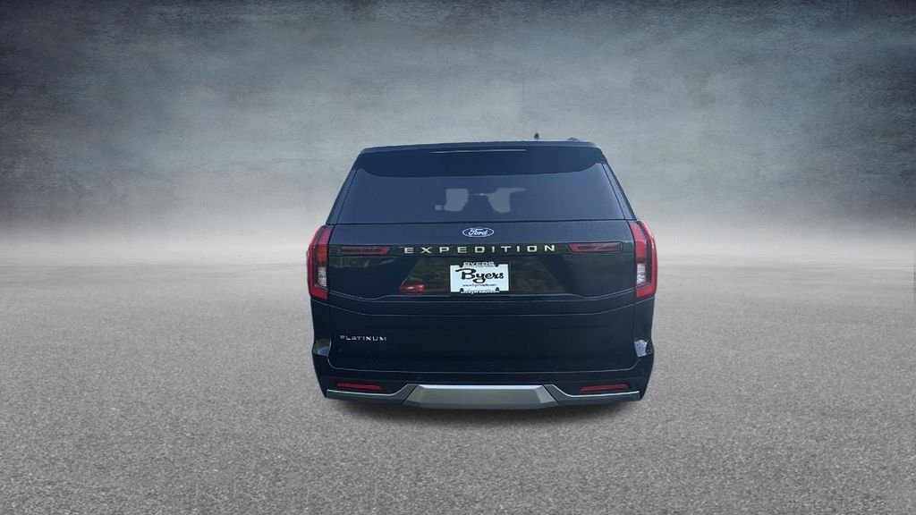 Used 2025 Black Metallic Ford Platinum image 35