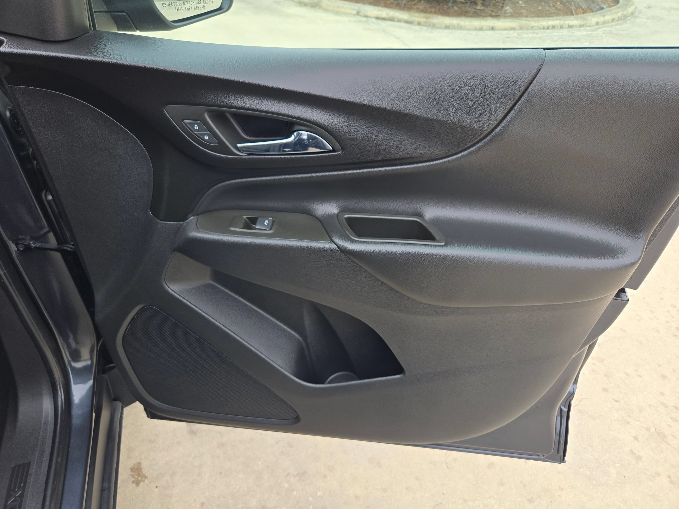 Used 2023 Iron Gray Metallic Chevrolet LT image 29