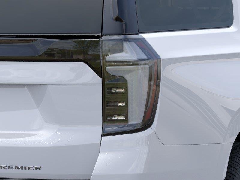 2026 Chevrolet Suburban Premier - Photo 11
