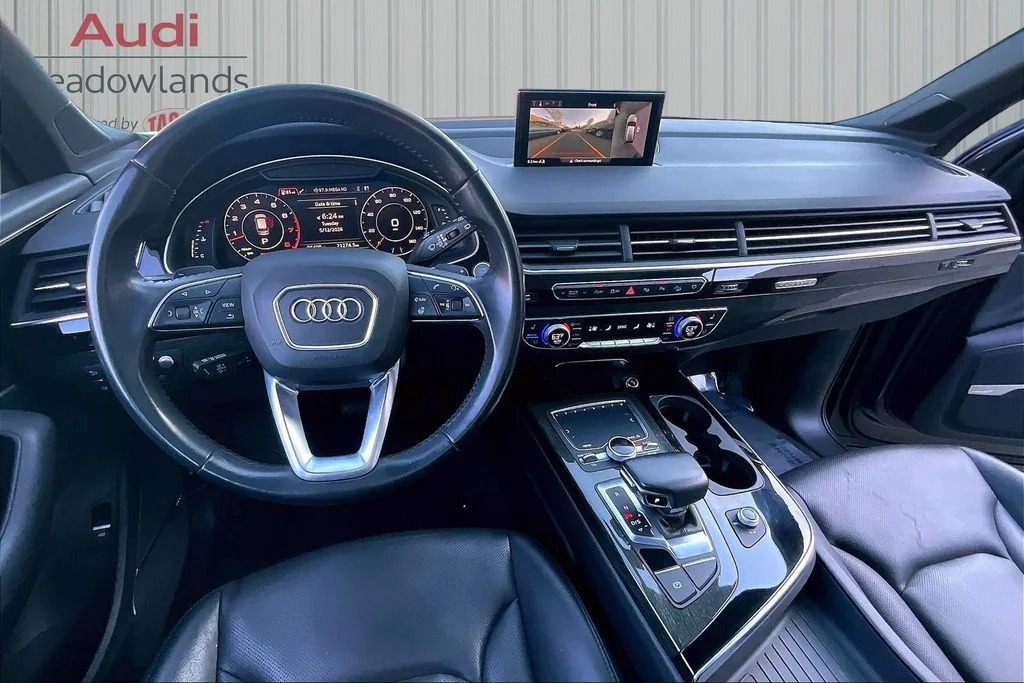 Used 2019 Gray Audi 55 Prestige image 7