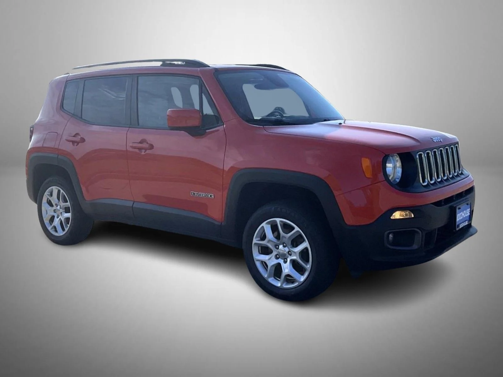 Used 2017 Orange Jeep Latitude image 3