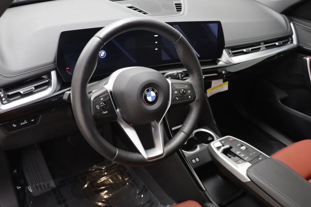 Certified Used 2025 Alpine White BMW xDrive28i image 6
