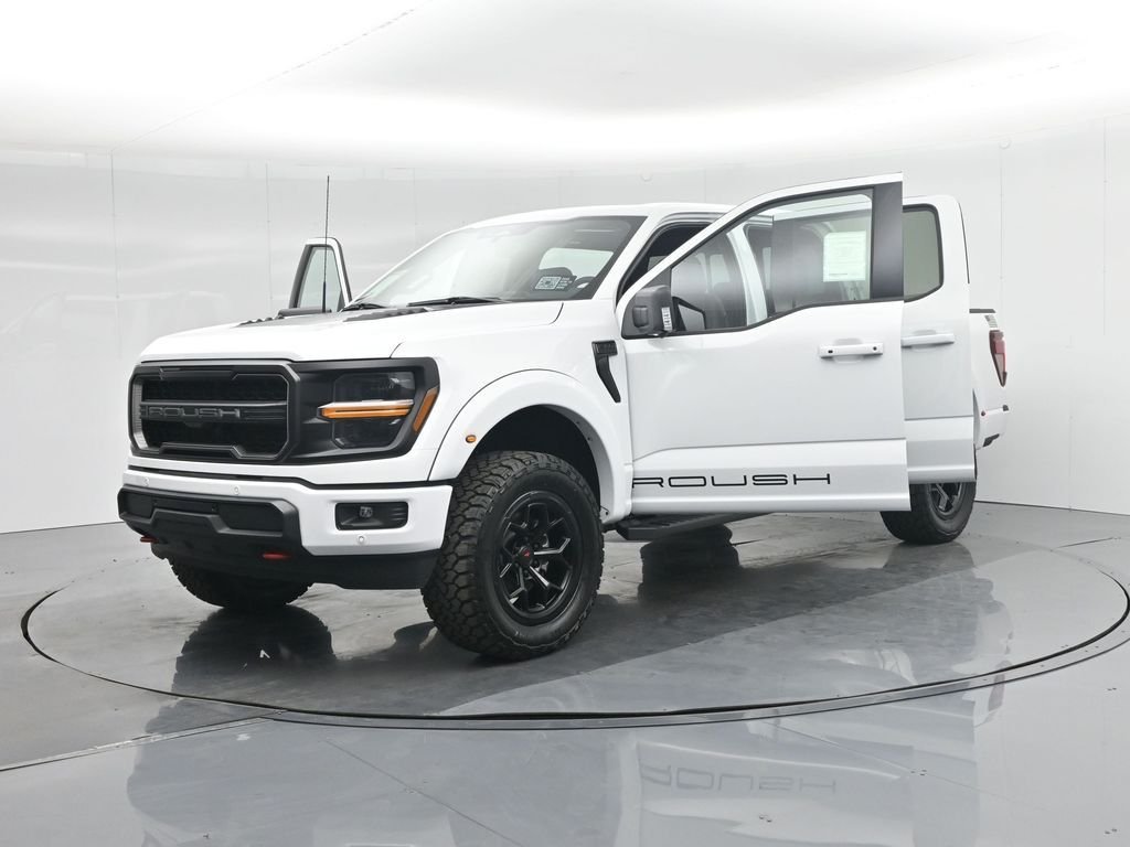 New 2025 Oxford White Ford XLT image 34