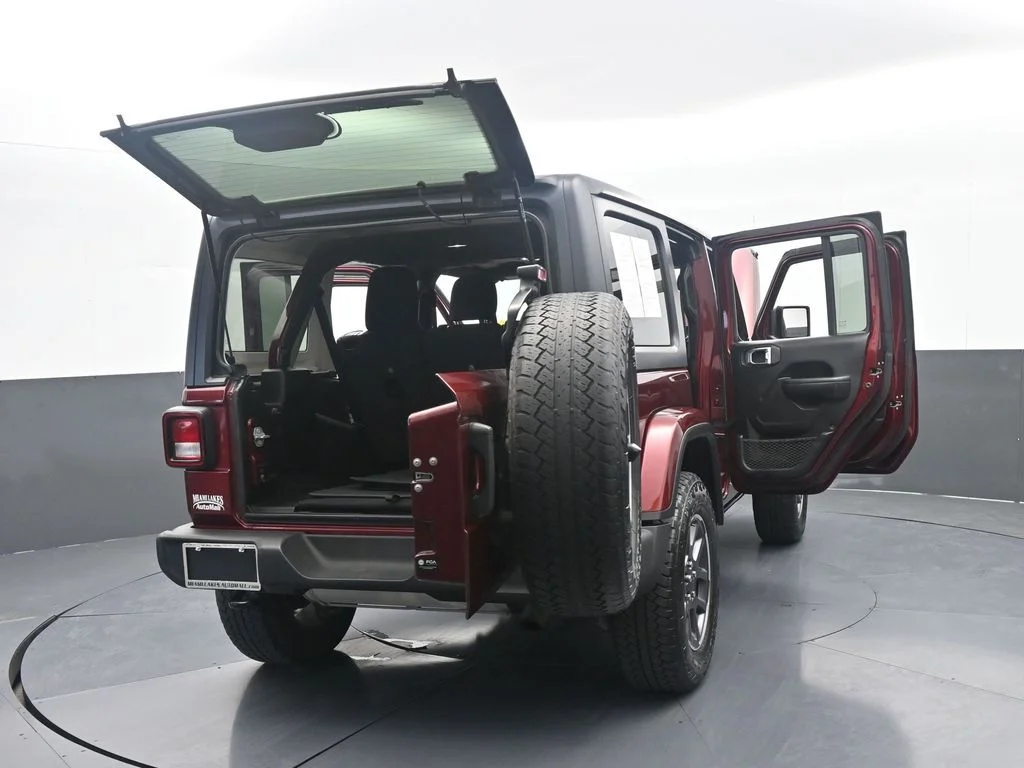 Used 2021 Snazzberry Pearlcoat Jeep Unlimited Sport S image 73