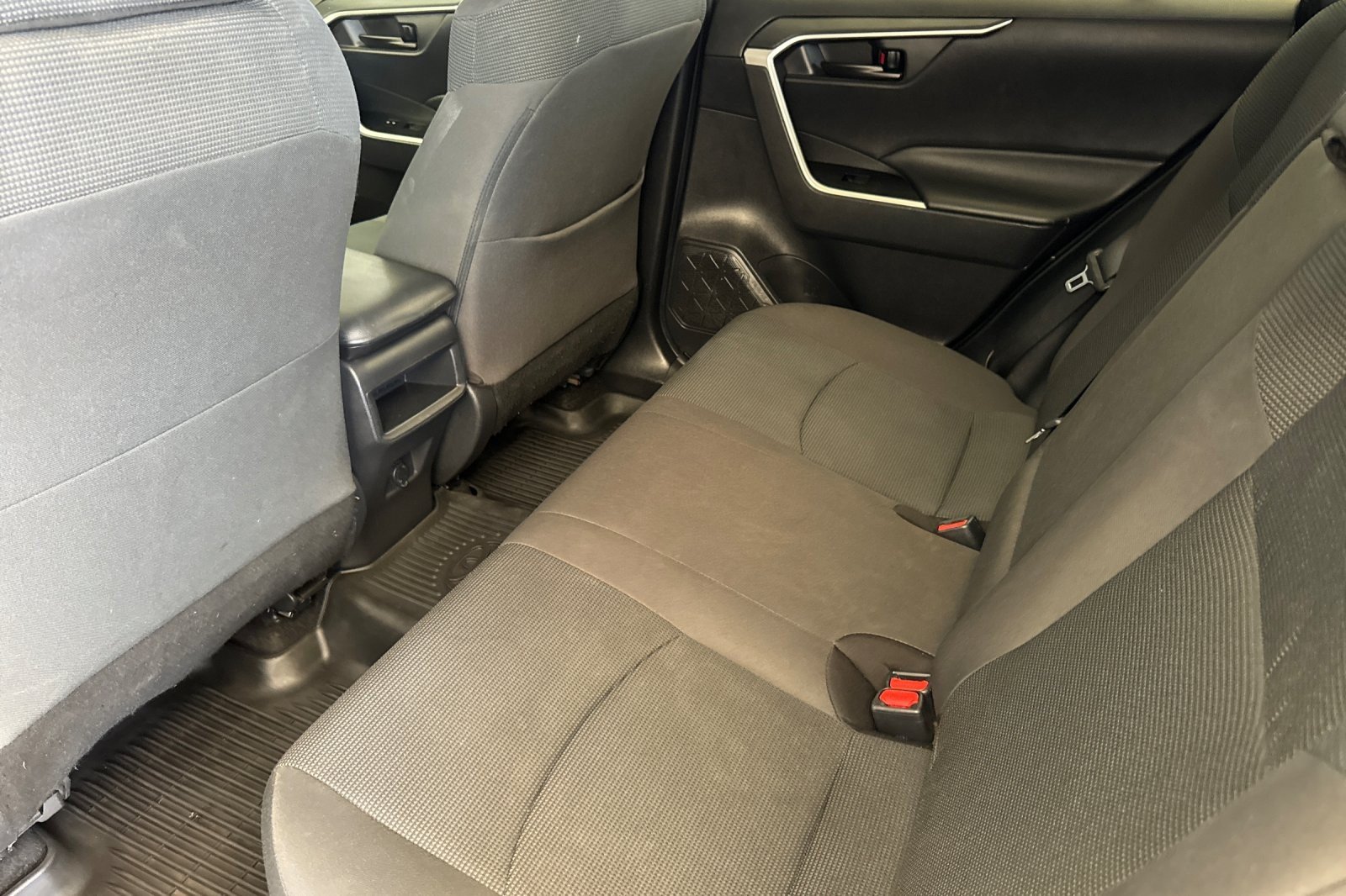 Used 2021 MAGNETIC GRAY Toyota LE image 11