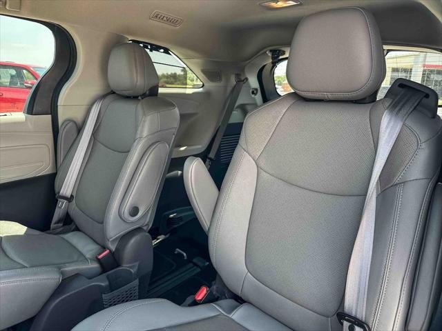 Certified Used 2021 CELESTIAL SILVER Toyota  image 19