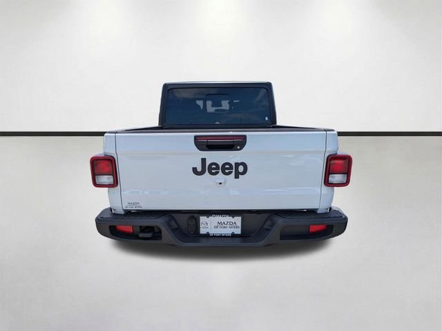 Used 2025 White Jeep Sport S image 5