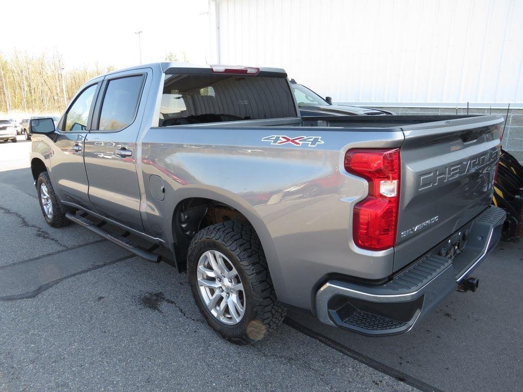 Used 2022 Steel Metallic Chevrolet LT image 12