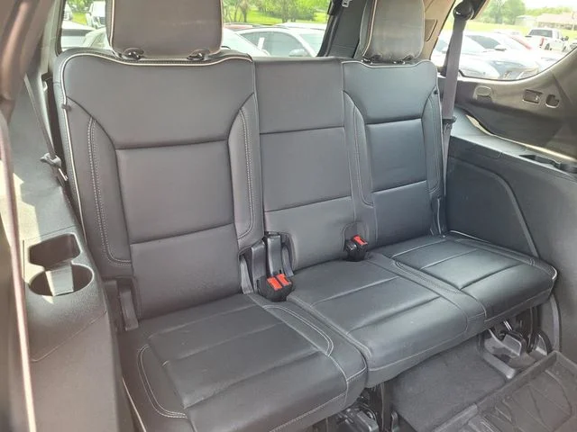 Used 2023 Black Chevrolet Premier image 29