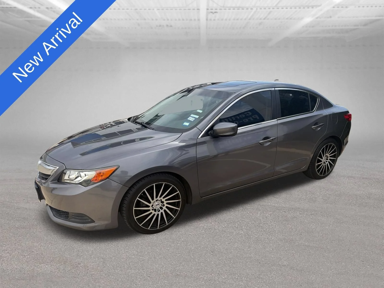 Used 2015 Gray Acura  image 1