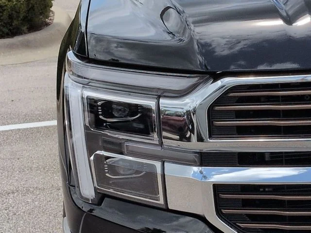 New 2026 Agate Black Metallic Ford King Ranch® image 10