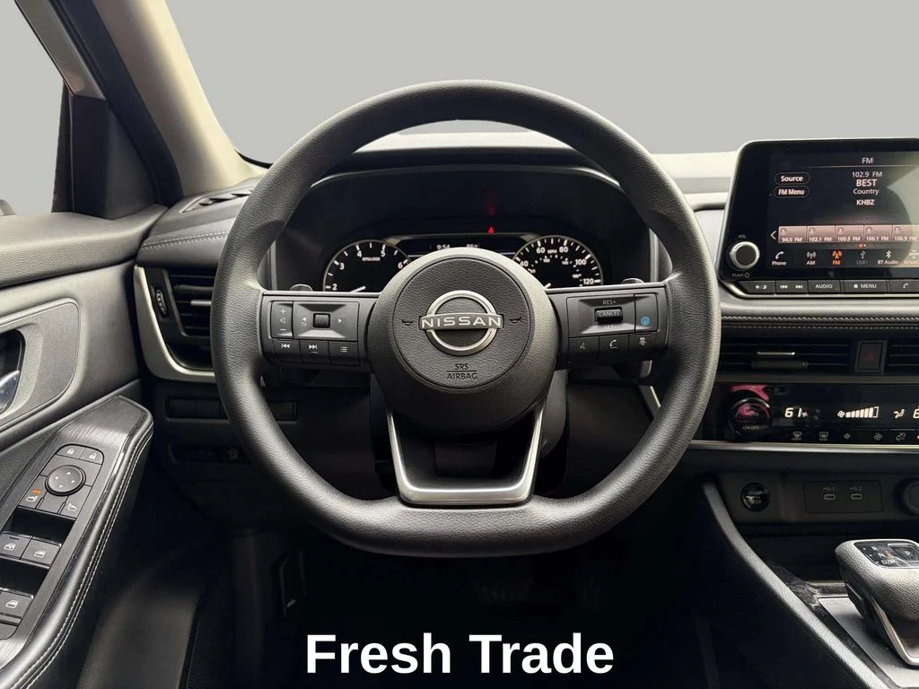 Used 2024 Brilliant Silver Metallic Nissan SV image 13