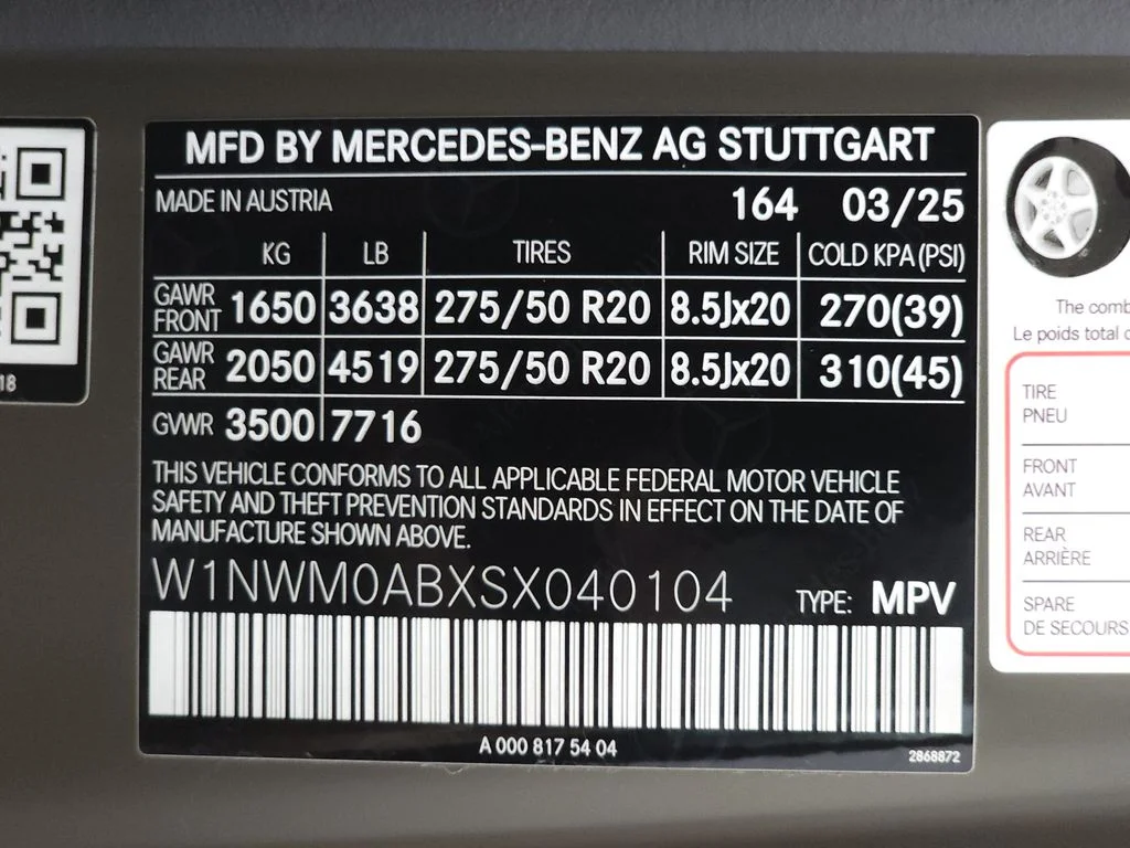Certified Used 2025 MANUFAKTUR Dark Olive Green Magno Mercedes-Benz G 580 image 37