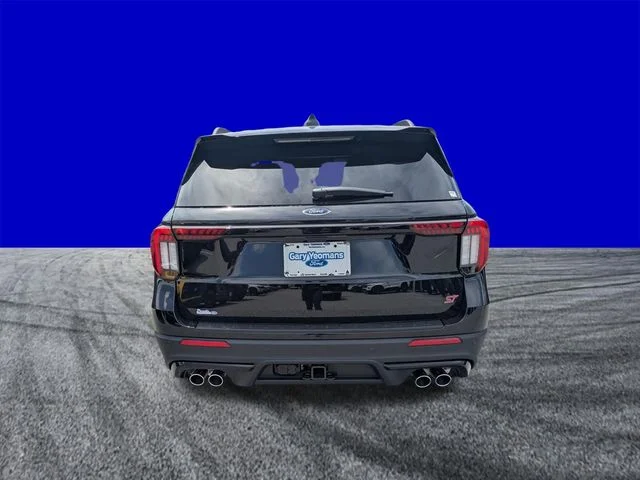 New 2026 Agate Black Metallic Ford ST image 5