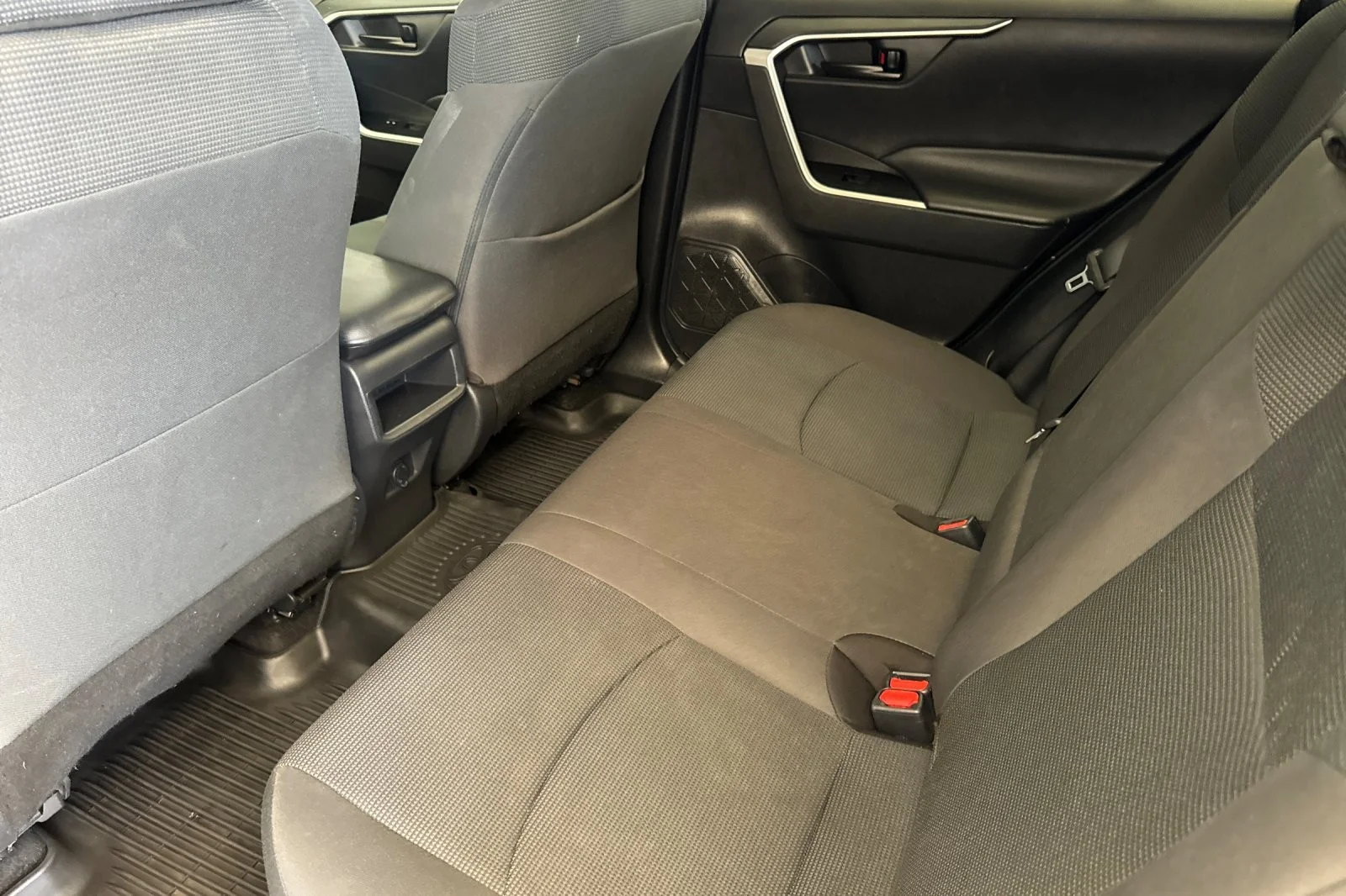 Used 2021 MAGNETIC GRAY Toyota LE image 11