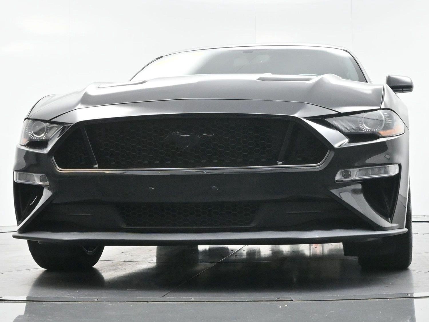 Used 2020 Shadow Black Ford GT image 43