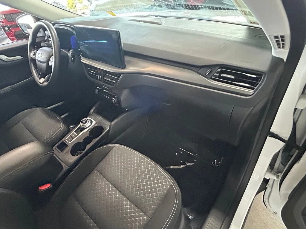 Used 2023 Oxford White Ford Active image 35